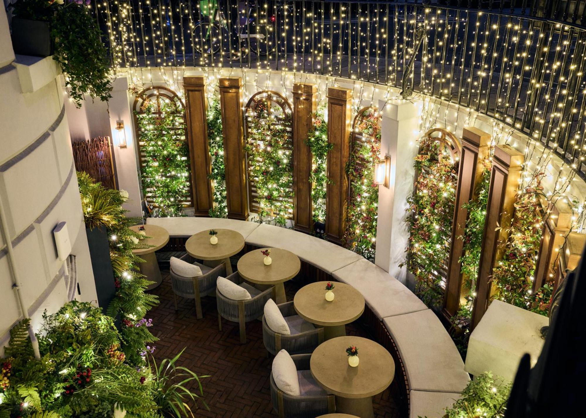 2 Chesham Hotel Londen Buitenkant foto